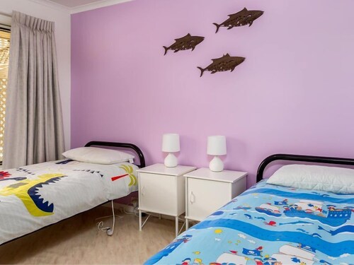 154 Newell Avenue, an easy short walk to the beautiful Surfers Parade beach.