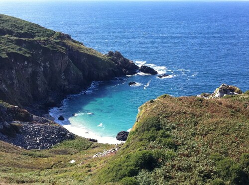 Pretty Cottage Near Hayle And St Ives, Cornwall, England. Dog friendly!