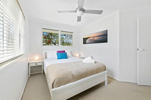 Breakers - Dog Friendly Townhouse!!