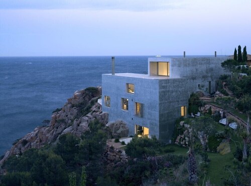Maison de luxe en bord de mer. Joyau de l'architecture à Tamariu - Begur Aiguablava Costa Brava