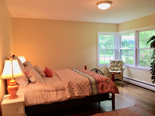 TREEMENDOUS VIEWS COTTAGE