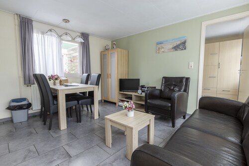 Zuidstraat 103B Westkapelle knusse zomerwoning 103B 2 volwassenen en 2 kinderen