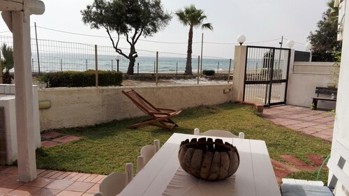 Località incantevole a 4mt dal mare.Vicinissimo al borgo marinaro di Marzamemi