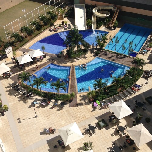 Luxury Flat with 5 star style water complex near HOT PARK