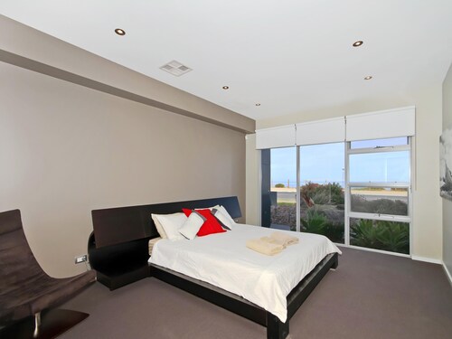 Ocean 180A - Aldinga Beach - Executive Esplanade Home with Stunning Sea Views
