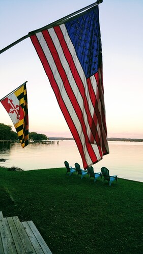 Top of the Chesapeake - Minutes from Historic Charlestown