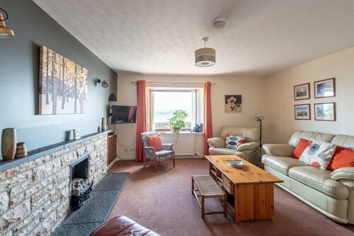 Highland 'Home from Home' with panoramic view of Cromarty Firth