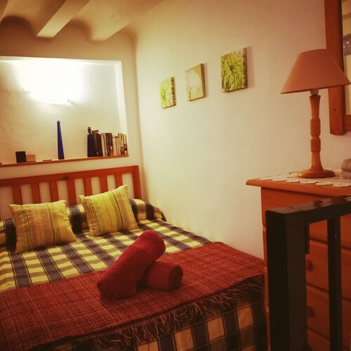 Old quarter of ALTEA. piso GACAT 3 min. walk from beach & centre of town.