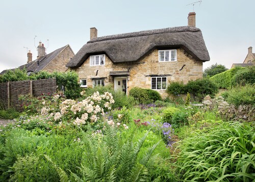 Charming Thatched Cottage near Chipping Campden in the Cotswolds