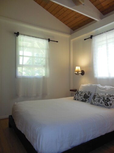 Magical Kauai Cottage on North Shore