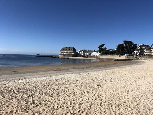 Maison de pêcheur avec jardin clos , à proximité de la plage de Toulhars