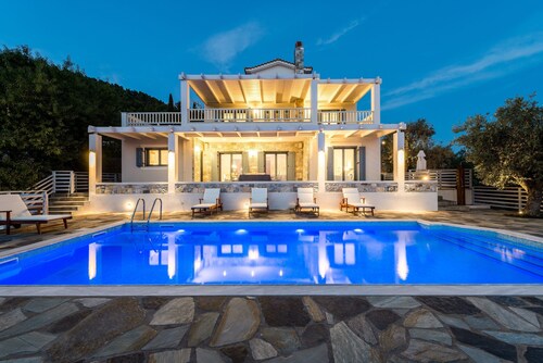 Villa Idealia Skopelos Island