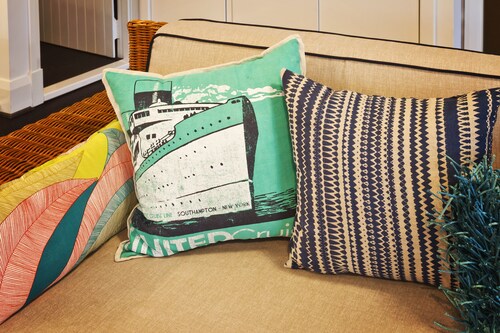 Decked Out - Exclusive Escapes