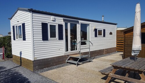 Modernes Chalet in Renesse auf dem 5* Park Julianahoeve