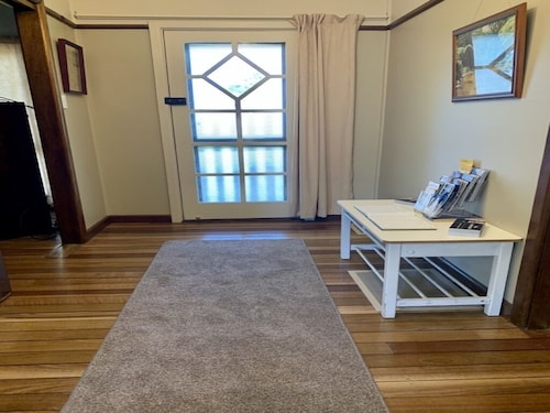 Black Pine Cottage Katoomba