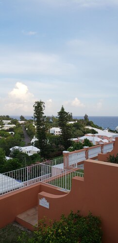 Lose Yourself In Paradise