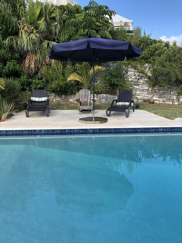 Wild Bird, Paget - Pool, Twizy charger, Kitchenette - Pets Welcome