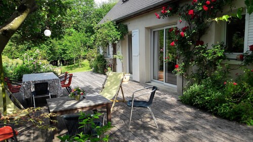 Jolie maison dans un écrin de verdure