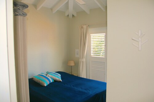 Familienhaus Villa Coral Blue mit Pool und Meerblick auf Coral Estate Resort