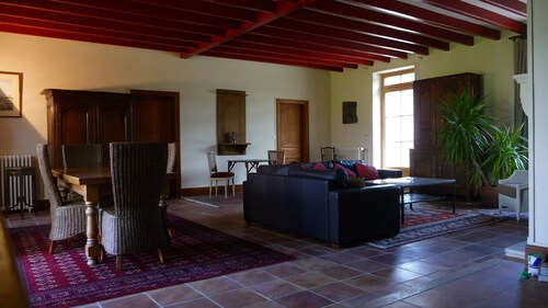 Maison refaite à neuf dans un cadre unique et privilégié !