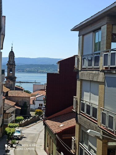 Apartamento céntrico en Rianxo, a unos minutos de la plaza Castelao y del mar.