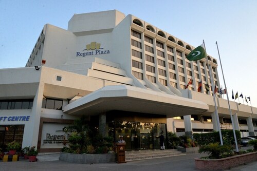 Regent Plaza Hotel & Convention Centre