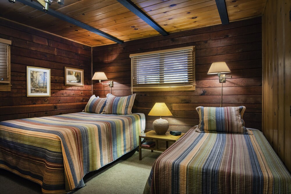 Family Cabin, 2 Bedrooms (2 Bedrooms) - Room