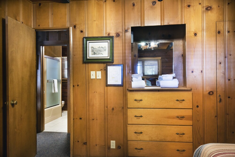 Family Cabin, 2 Bedrooms (2 Bedrooms) - Room