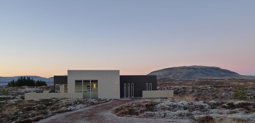 Kerbyggd: Luxury House and Cottage in Golden Circle