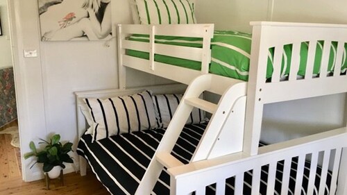 THE NIRVANA COTTAGE, Werri Beach, Gerringong - 4pm check out Sunday