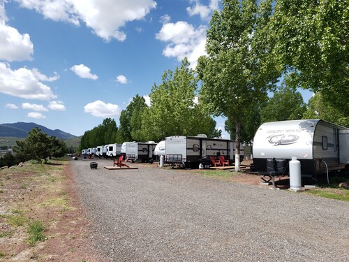 Grand Canyon RV Glamping