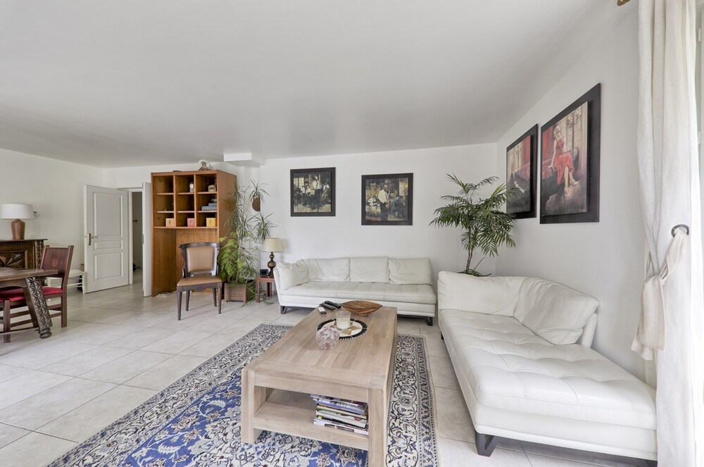House - Featured Image