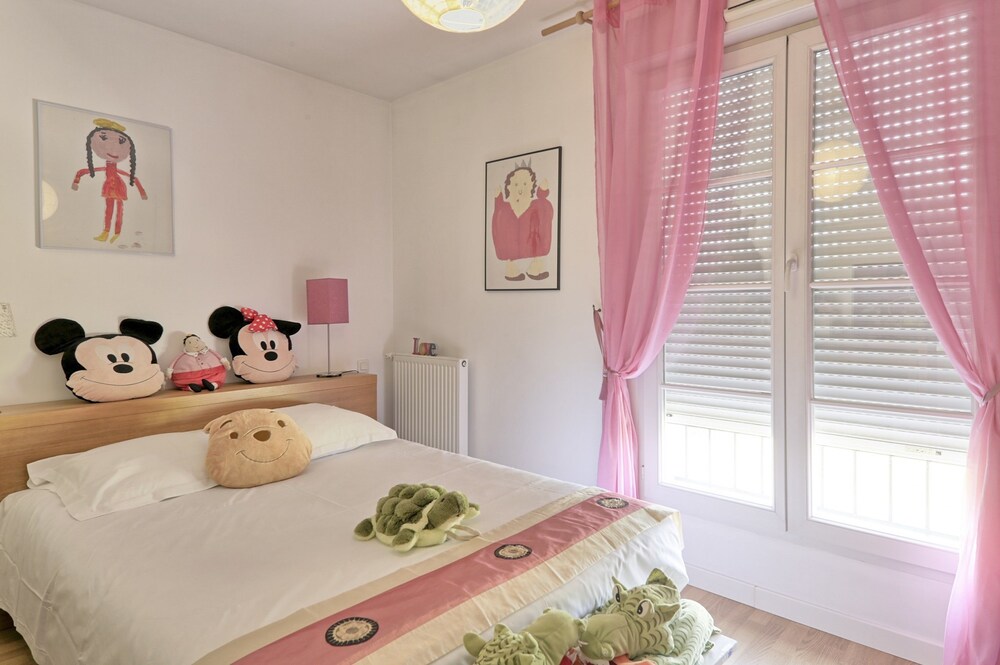 House - Room