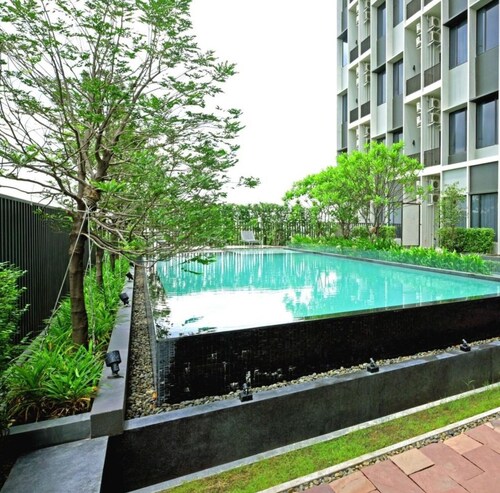 Q Box Hotel Bangkok Blossom