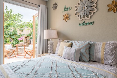 BRAND NEW!!! Private Cozy Casita in the Desert