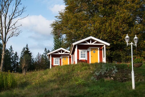Bjorsbo Forest & Lake Hideaways