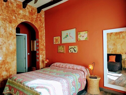 Artistic B&B