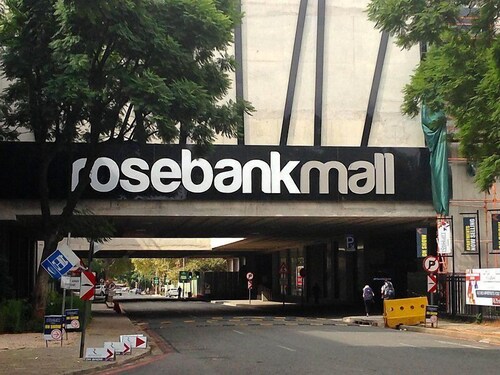 Apartment In Rosebank Johannesburg