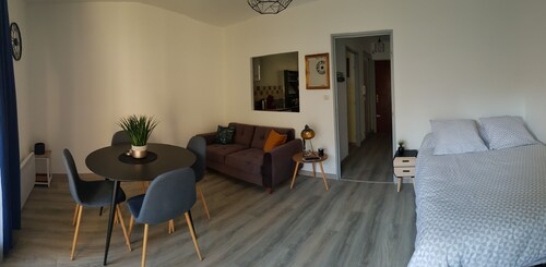 studio meublé 35m² classé 3 * Séjour curiste tarif spécial équipé Wifi