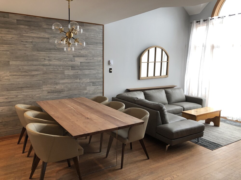 Luxury Apartment, Multiple Beds, Non Smoking, Valley View - Featured Image
