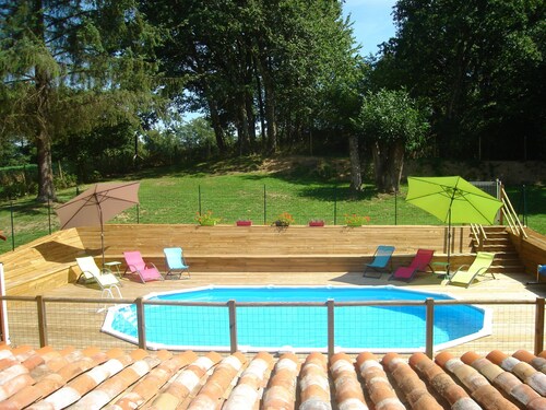 Belle Gite 3 chambres avec piscine chauffée et jardin installées dans de paisibles 12. 5 Acres