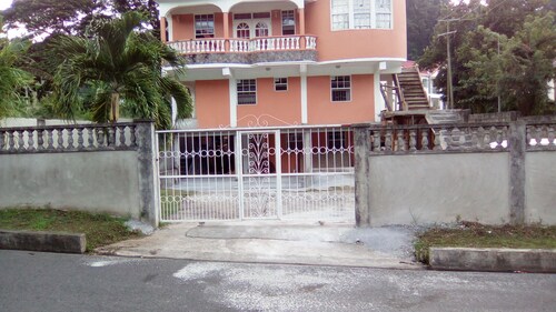 Home Style Apartments