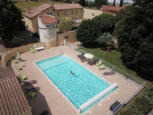 Hôtel Le Mas Des Quintrands