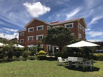 Gracehouse