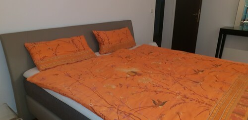 Moderne sonnige Ferienwohnung für 2 Personen im Zentrum von Heilbronn
