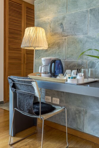 Luxury Beach Front , Breakfest and CHEF included , 20 paxs