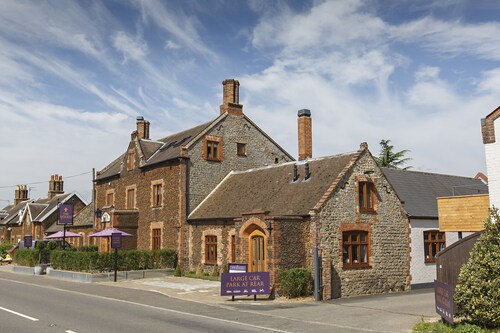 The Ffolkes Hotel