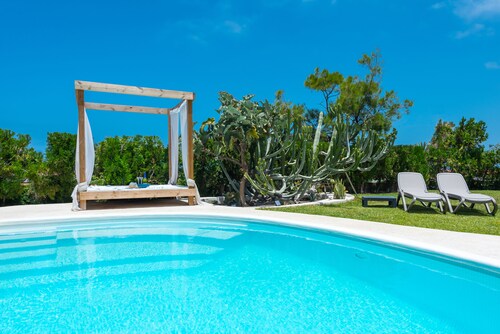 Very Coast Villa Romántica-Piscine privée, barbecue, wifi, vue mer et Puerto