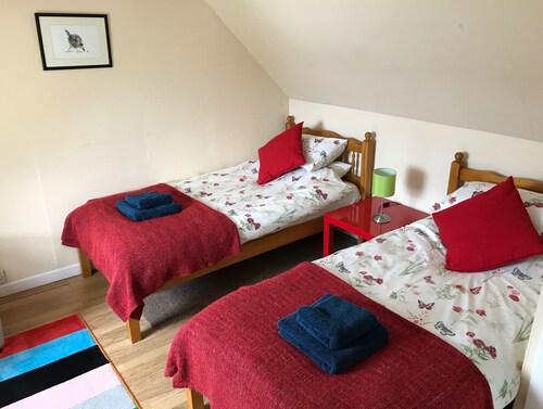 Cosy cottage with direct view of Loch Fyne
