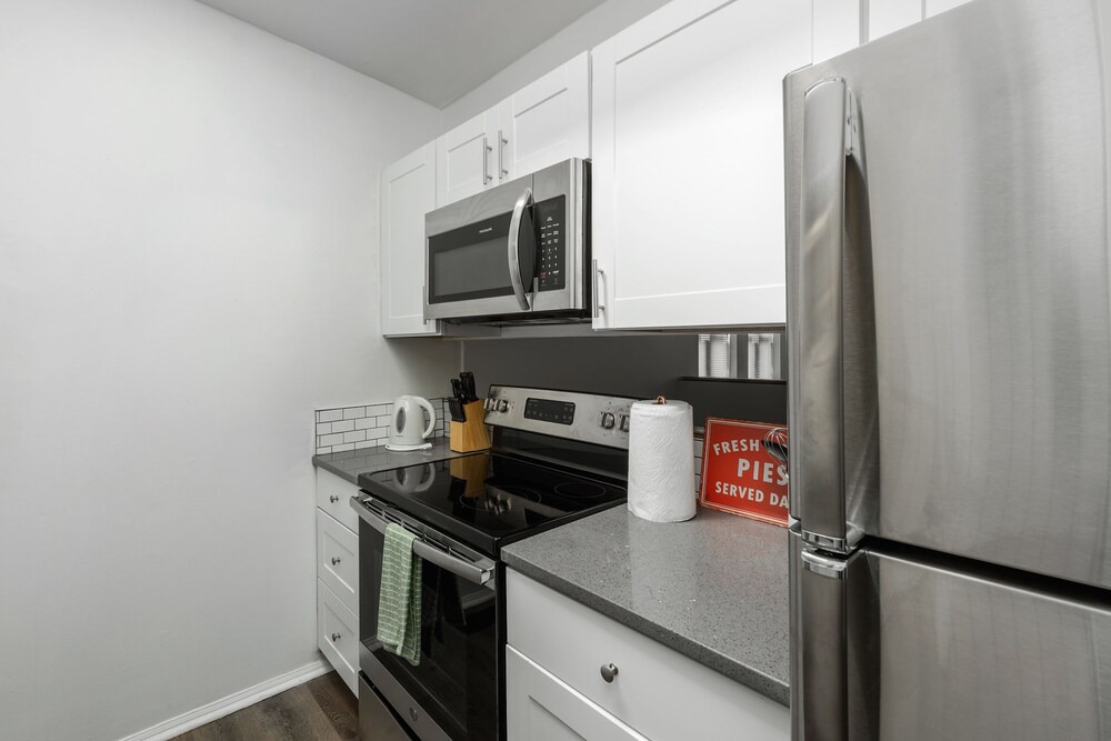 City Apartment, 2 Bedrooms, Non Smoking, Kitchen - Private Kitchen